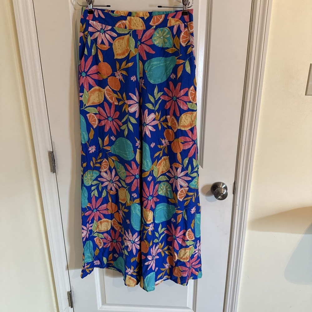 Milk & Honey Palazzo Pants Womens MEDIUM Tropical Fruit & Flowers Light Weight